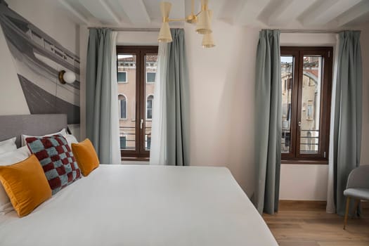 Classic Canal View Apartment Palazzo Dei Guardiani Venezia 09