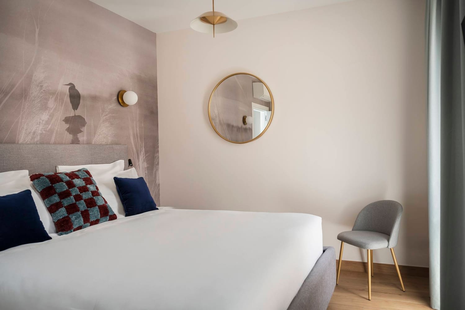 Spacious double bedroom with window, Superior Apartment with Canal View